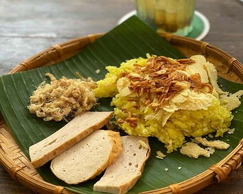 How to Enjoy Xôi – Vietnam’s Delicious Sticky Rice